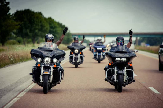 The Meaning of Bandana Colors for Riders: A Guide to Choosing the Right One